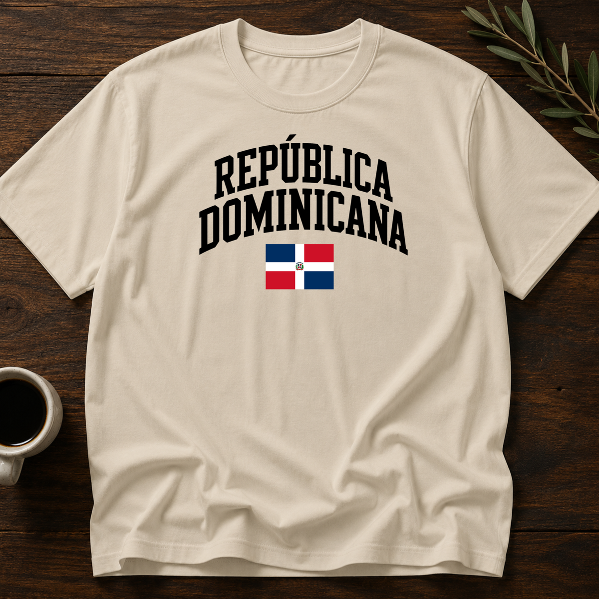República Dominicana Varsity T-Shirt – Sand – Wear Your Heart